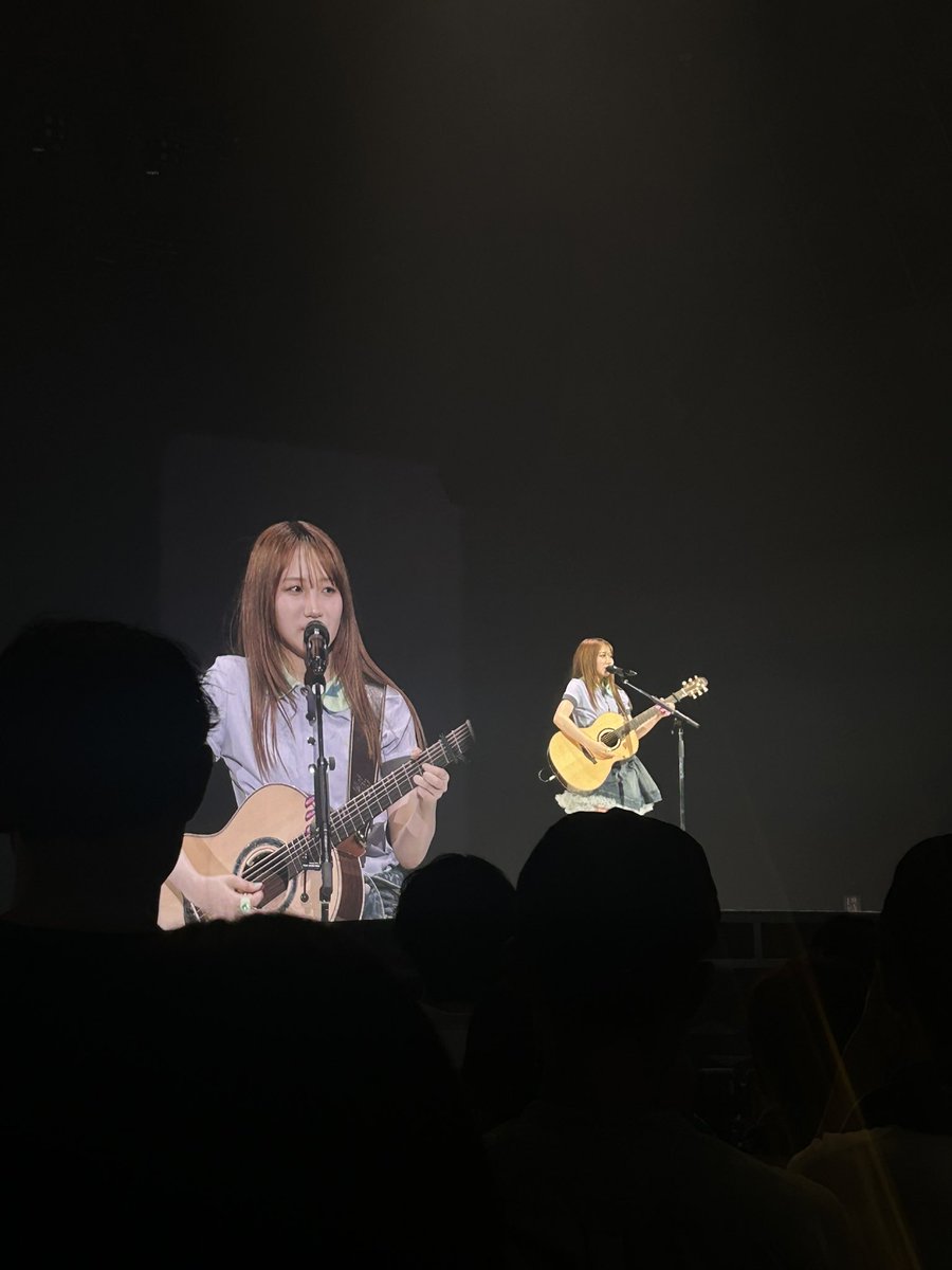 suzu69347718's tweet photo. 横浜公演から1週間、やっと写真と動画の整理ができた〜📸

幸せいっぱい🍀思い出いっぱい🍀
見返すだけでLIVE思い出して楽しい♡

 #幾田りらLaughTour https://t.co/v91z7GRcuk