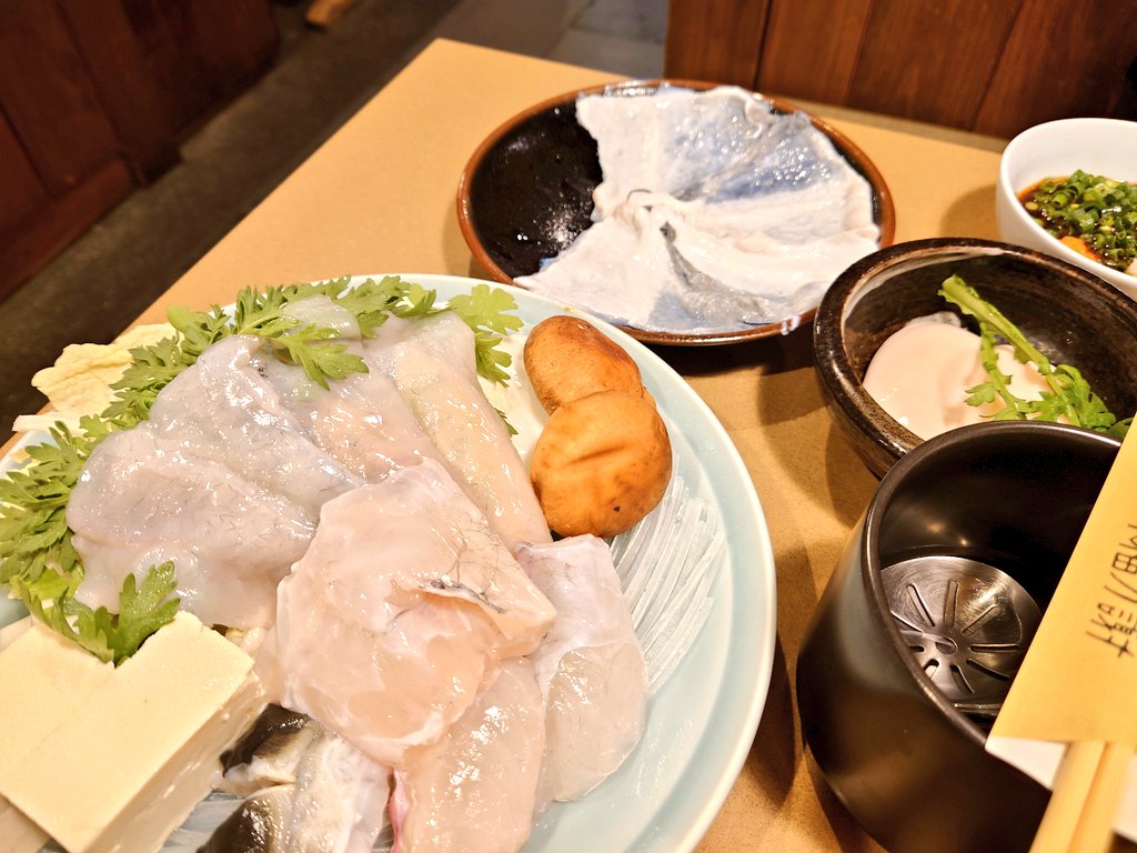 ぱ ん tweet media