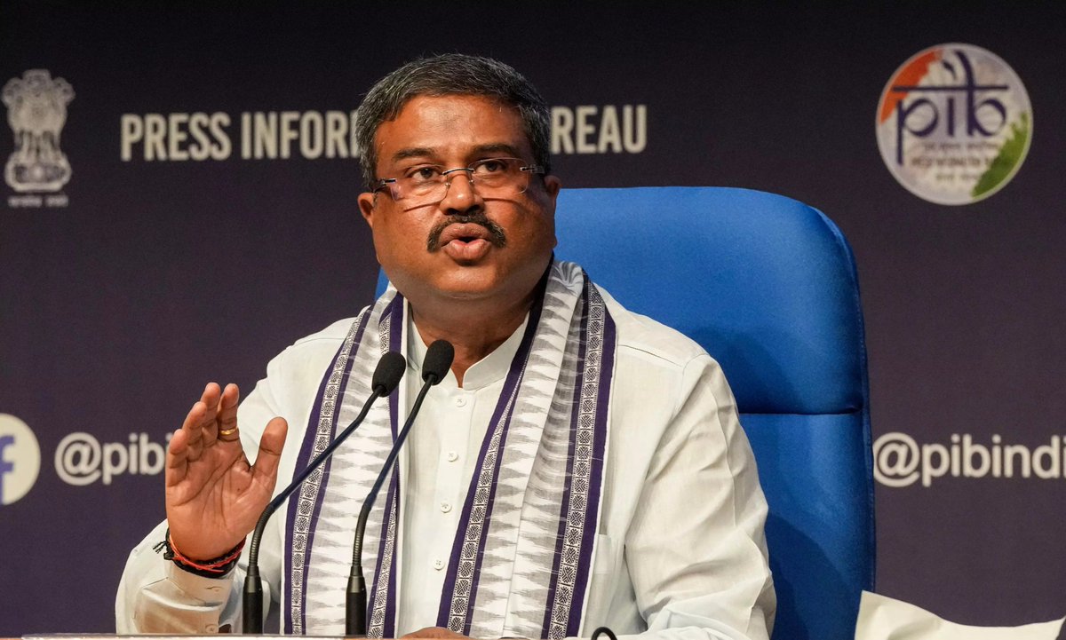 विष्णु पाठक आजाद tweet media