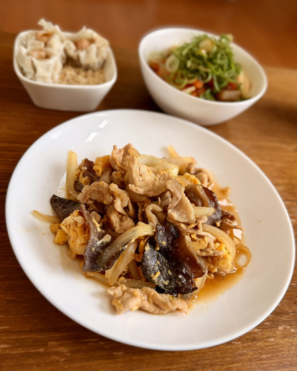 お昼はささっとキクラゲたまご炒め定食を作る🍚旨し❗️ #モデラー料理部
