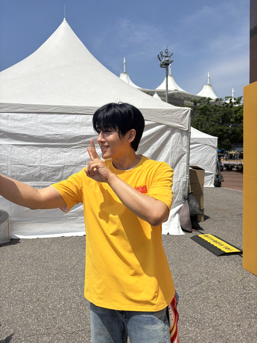 gnwnz6's tweet photo. 해피워크 놎 🐥 https://t.co/rA6Ti9Wi8c