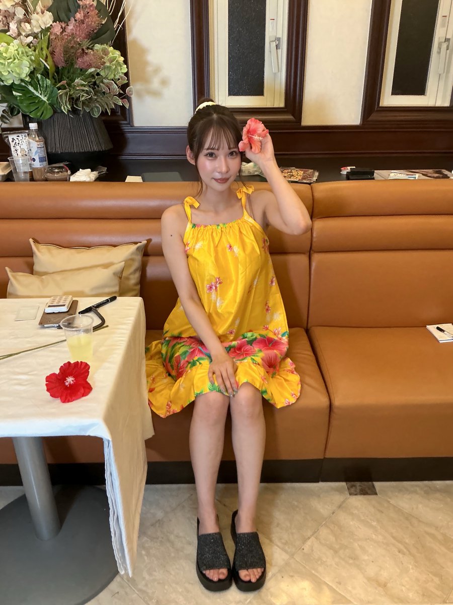magicvon_0's tweet photo. ＃きみとバンド　
＃大野真依　さん、沖縄オフ会
まい王クイズは昨年、全問不正解の不名誉を
汚名返上すべく、考え尽くして２問正解　
ただ難問であったため、2問でも最上位で　
『オタロック』の動画撮影権ゲット　
秘密の質問コーナーでも意外な過去を披露　
特典会も満足な神イベントでした https://t.co/i3m26KGUR6