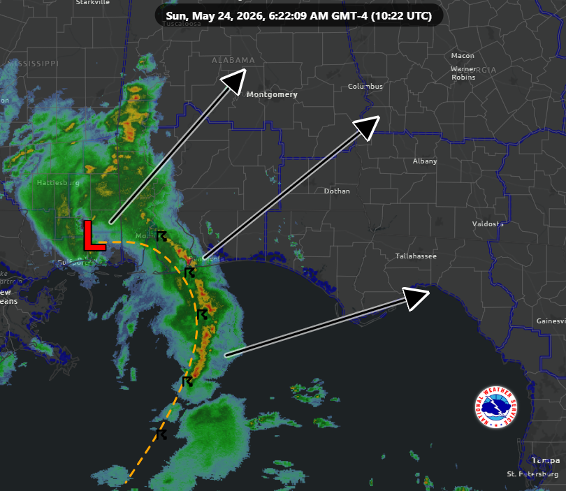 NWSTallahassee's tweet photo. Another round of showers &amp; storms today. A loosely-organized complex moving in from the Gulf will track NE across the tri-state area. Widespread severe weather isn't expected, but isolated damaging winds up to 60 mph &amp; small hail are possible. ⛈️ #FLwx #GAwx #ALwx https://t.co/7I63N3oWQ2