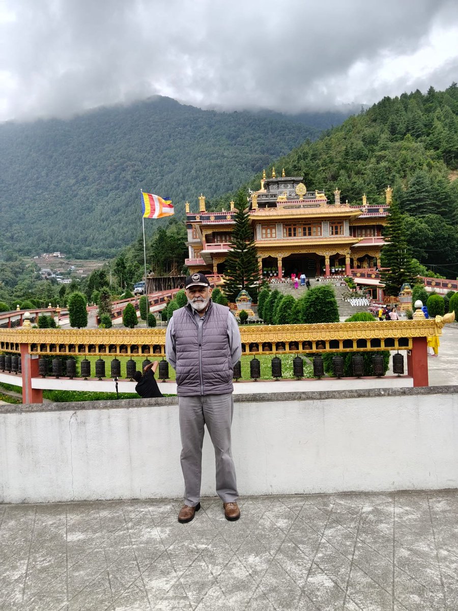 IDSAIndia's tweet photo. DG @SujanChinoy and the @IDSAIndia team began their visit to 4th Bn. Dirang @ITBP_official #ITBP by paying respects at Thupsung Dhargye Ling Buddhist Monastery during the auspicious month of Shravan. DG also interacted with little budding monks! https://t.co/pCIddL9O4O