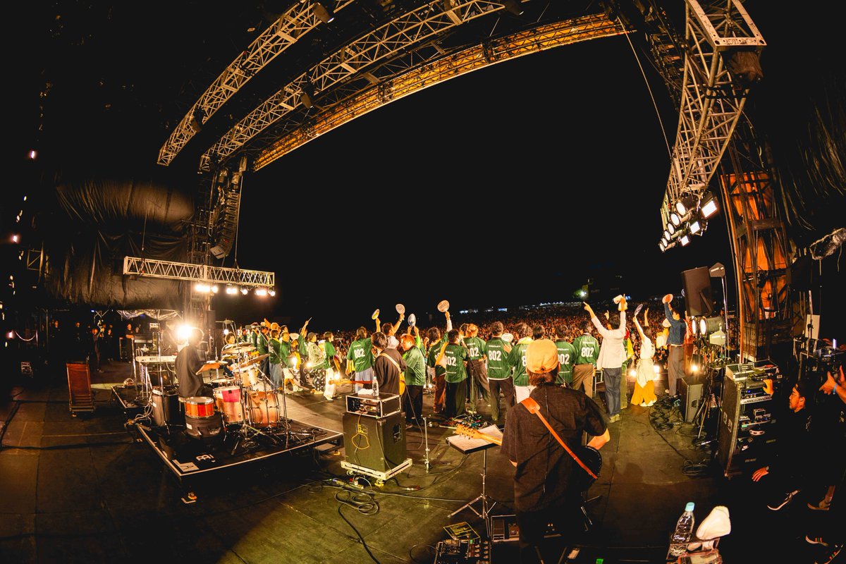FM802 tweet media