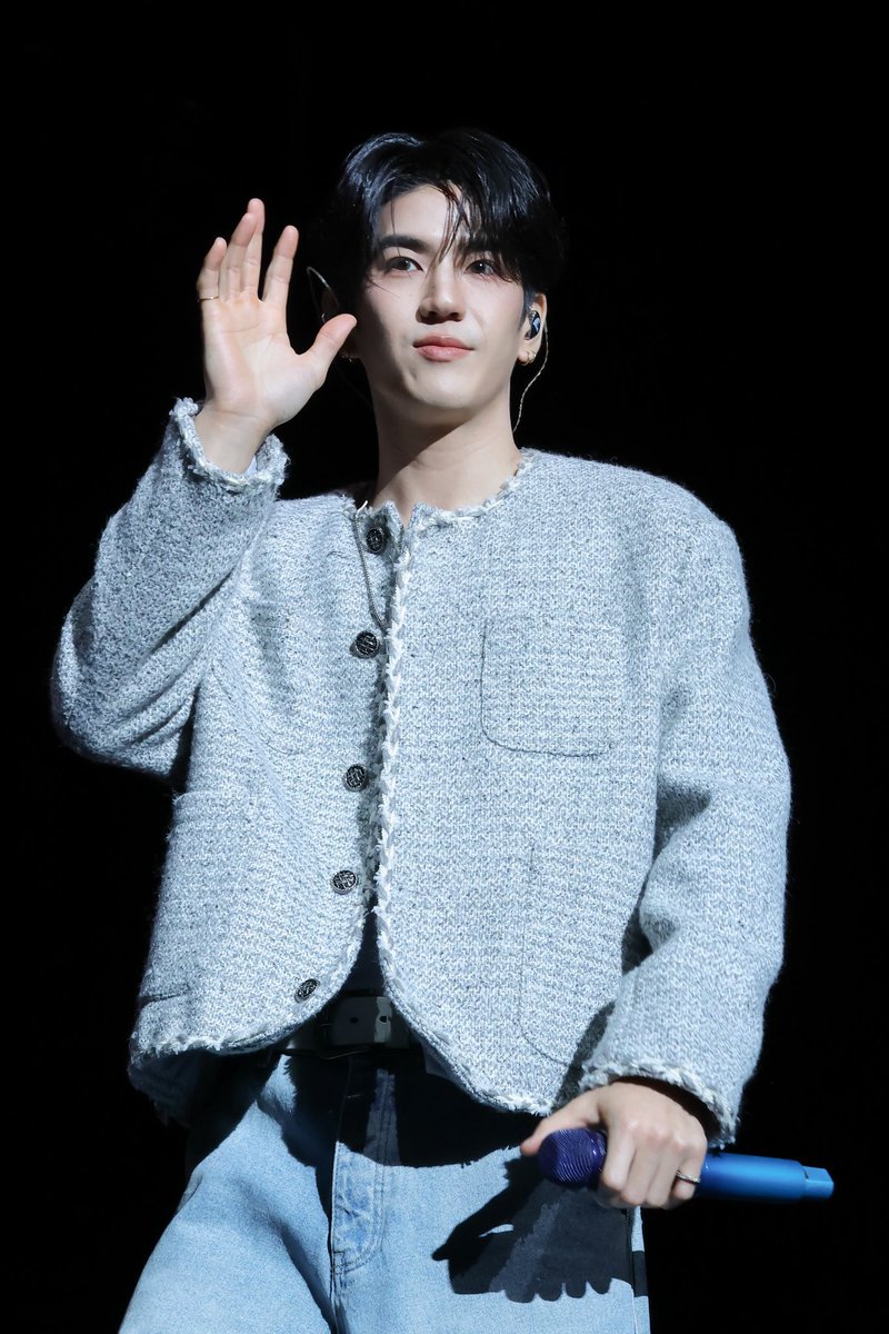 93Rung's tweet photo. จิมมี่ซีเจ็บมั้ยยย ไอ่งั่มมันเจ็บเหมือนกัน ขอบคุณที่พยายามมากขนาดนี้ โชว์พวกแกคือความภูมิใจของงั่มงั่ม���ลยรู้มั้ย เก่งมากๆแต่อย่าเจ็บตัวอีกเลยนะ เพราะพวกชั้นจะร้องไห้ที่เห็นพวกแกเจ็บ แต่รักพวกแกไม่เคยเจ็บเลยสักวันเลยนะเว้ย😭😭 https://t.co/y2F81M2n3N