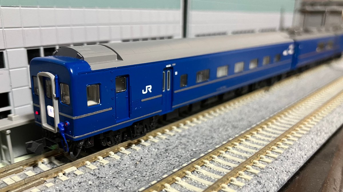 KATO よりまもなく発売予定の 24系25形寝台特急「瀬戸・あさかぜ」のご