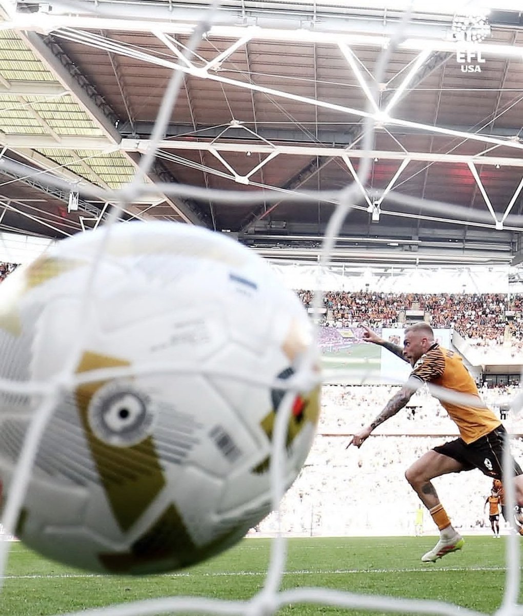 jonah25493223's tweet photo. Great photo 📸 📷  #hcafc https://t.co/hQlOPdhaim