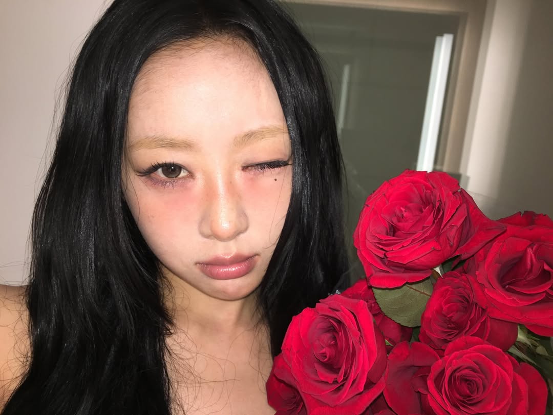 orrery_nim's tweet photo. Yves Instagram post
My Happy happy birthday 🌹 https://t.co/Q2Rm0knt2E