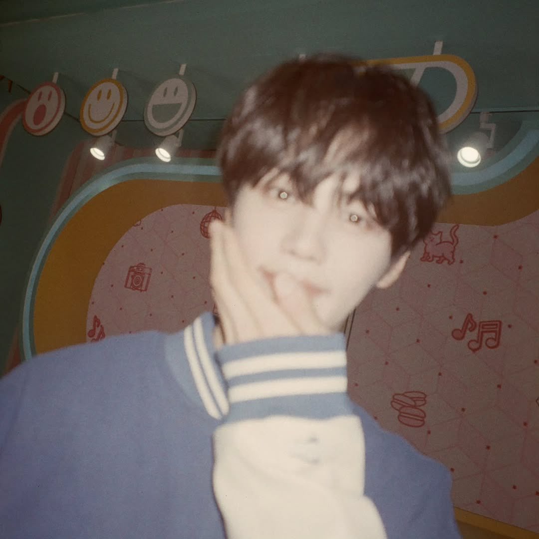 루니 tweet media