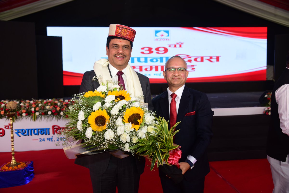 SjvnLimited's tweet photo. SJVN celebrated its 39th Raising Day across all its Offices & Projects in India and Nepal today. Chairman & Managing Director, Sh. Bhupender Gupta inaugurated the function held at Shimla by unfurling SJVN Flag.
#sjvn #navratnacompany #raisingday https://t.co/WOmLAZwTLb