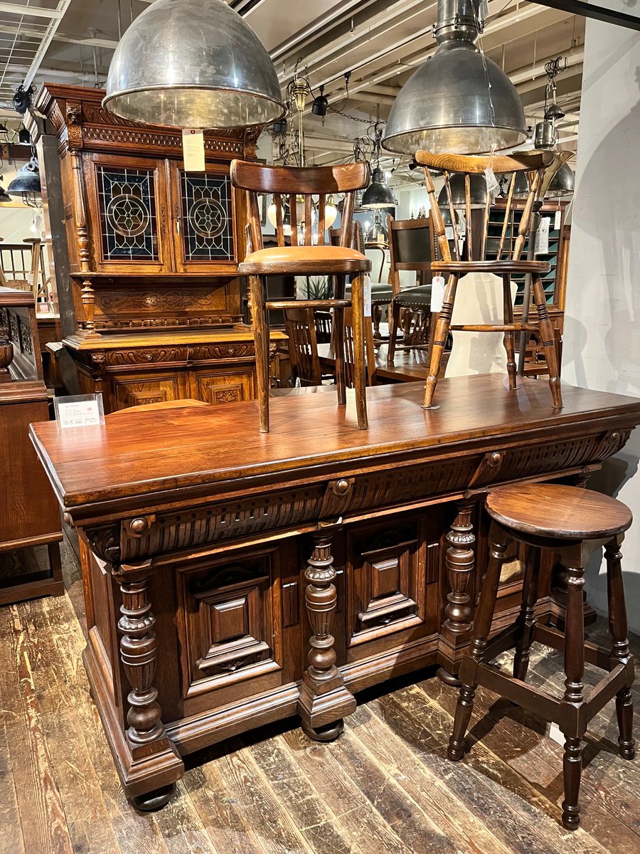 GLOBE_ANTIQUES's tweet photo. 26.5.24

こんばんは。ザ・グローブ アンティークスです。

ショップや飲食店で大活躍間違いなしのカウンターやスツールが充実しております！
店舗在庫以外にもまだまだございますのでお気軽にお問い合わせ下さい♪ https://t.co/XdXZ1SUBAU