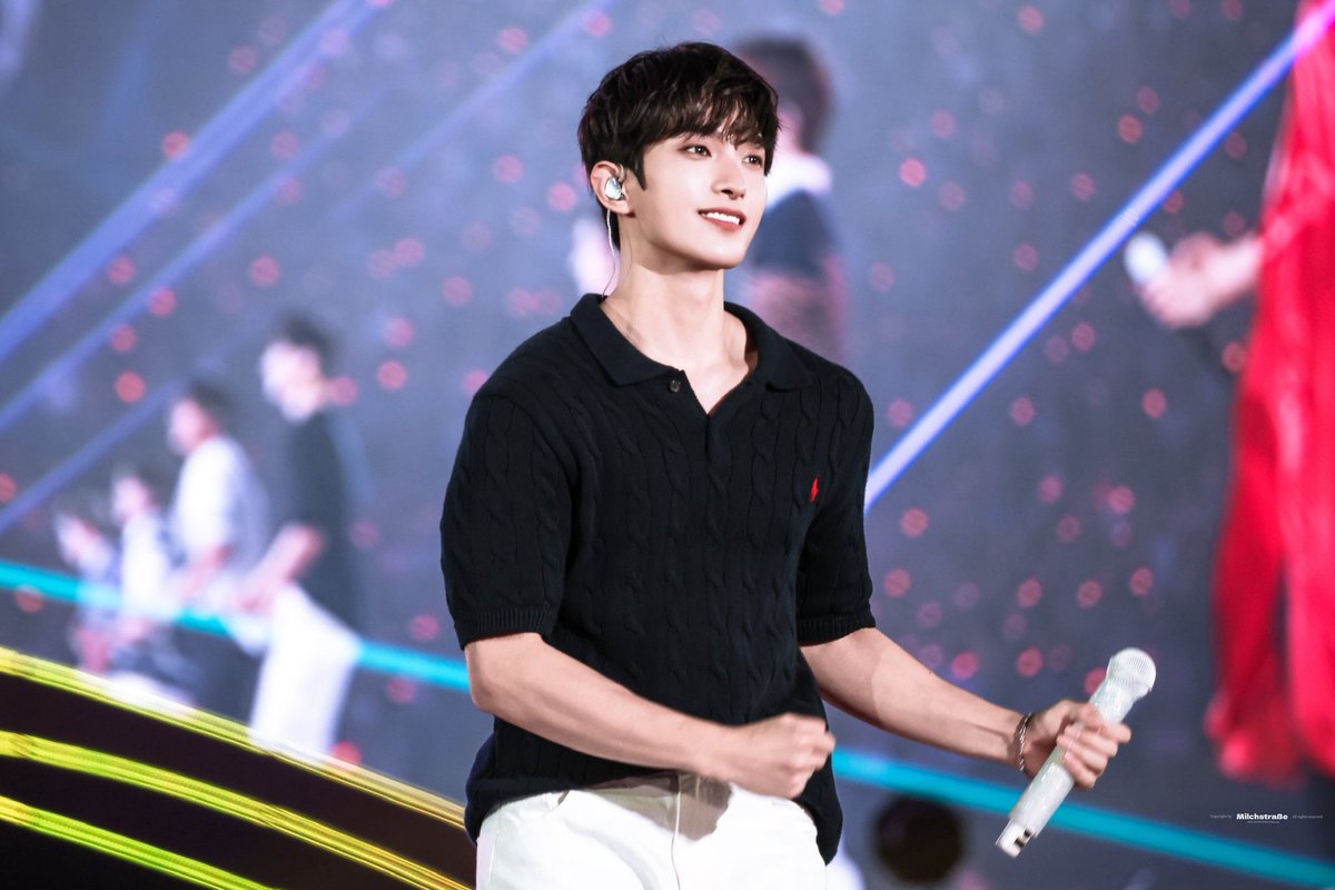 milchstrabe_dk's tweet photo. 260524 YAKUSOKU Osaka

#도겸 #DK #석민 #李碩珉 #李硕珉 #ドギョム #DOKYEOM #세븐틴 #SEVENTEEN https://t.co/3G19mN4WES