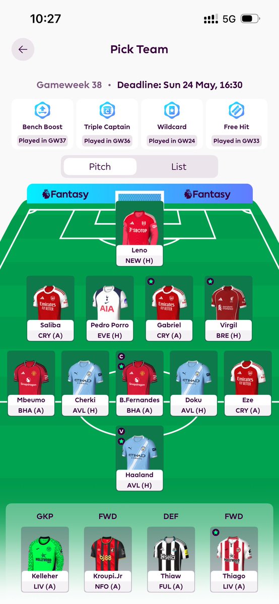 Walledoh's tweet photo. @FPL_UCF عندي تبديل واحد من تنصحني ابدل ؟
بالبنك 0.2 https://t.co/tzRUljp8PL