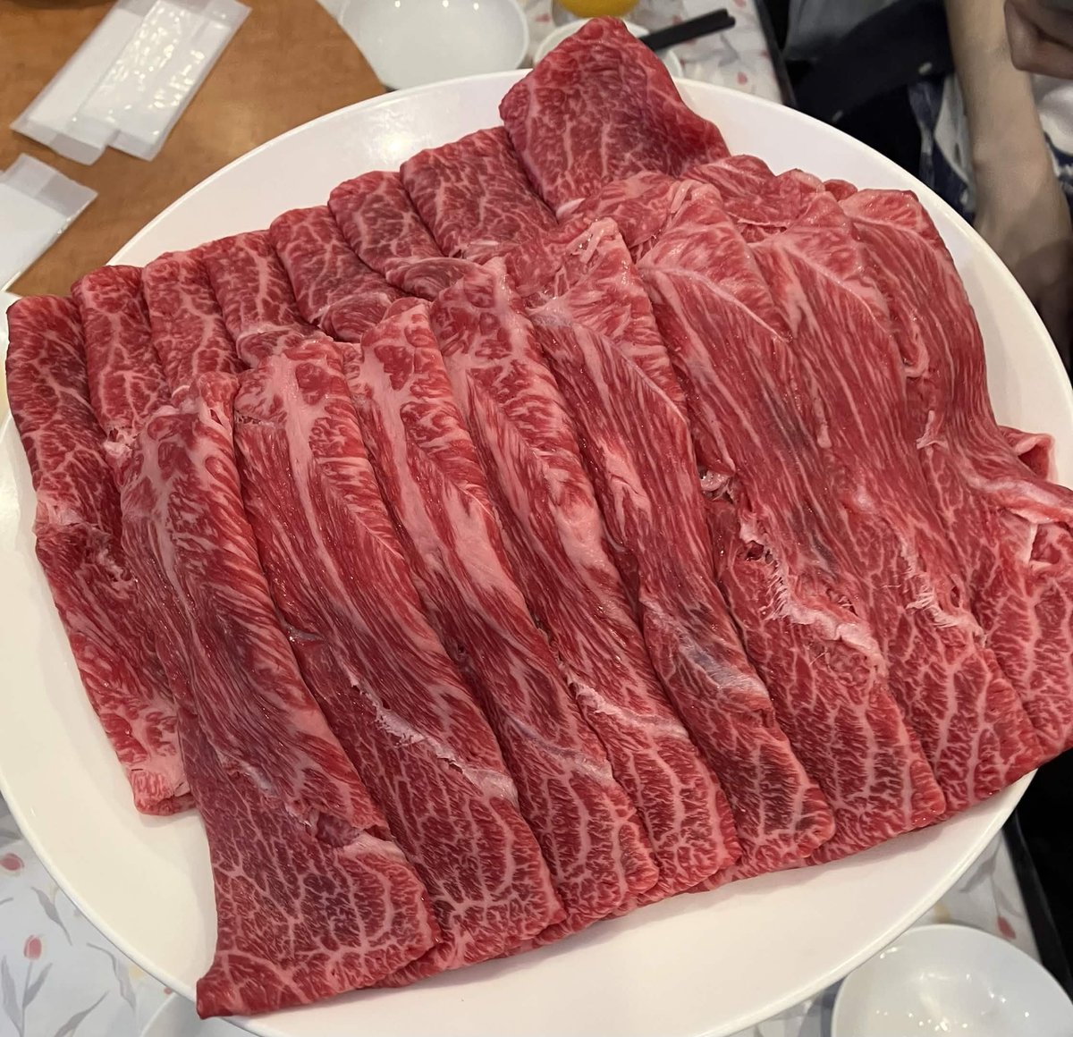 OTC_GG's tweet photo. 昨日！アニバーサリーイベントとして南粤美食さんのお粥会を1年ぶりに開かせて頂きました！
お粥だけでなく中々入手困難な30年物の紹興酒まで空けちゃって…
来年も開きたいですね！！その前に佛跳牆やることになりそうですが！
参加者皆さん、南粤美食様、ありがとうございました！ https://t.co/a1vTYcqyev
