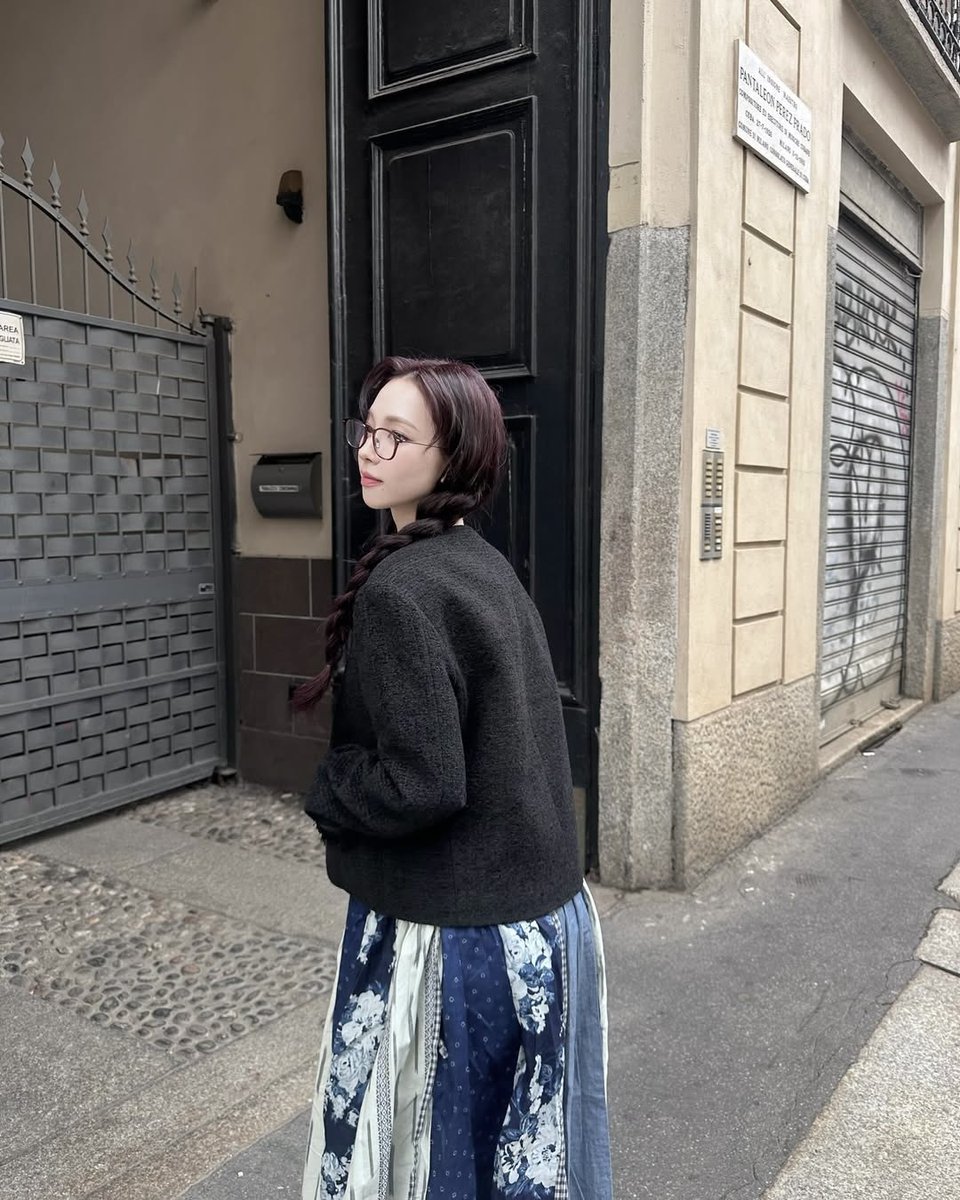 claudia. tweet media