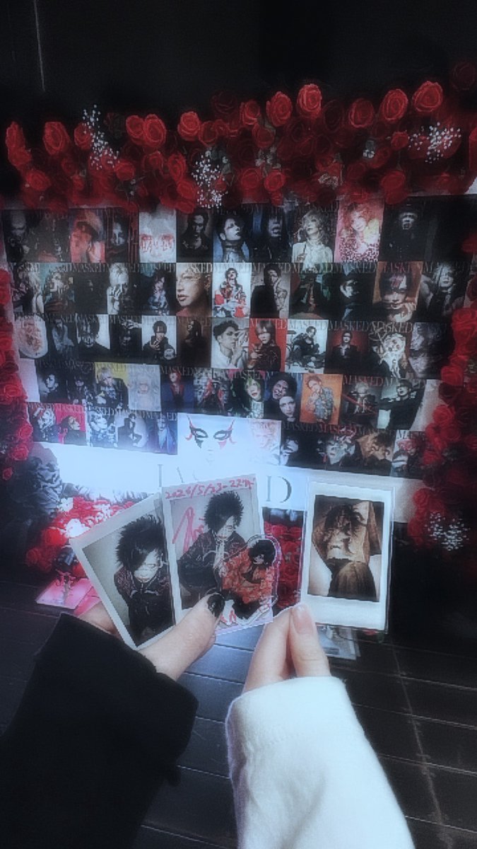 b_g_si3's tweet photo. 5億年ぶりのライブいてきた♩
早朝から深夜までがんばった😭♡
砂糖ちゃん良すぎたのでワンマン行く確定────♡♡♡ https://t.co/Ernx19M37Y