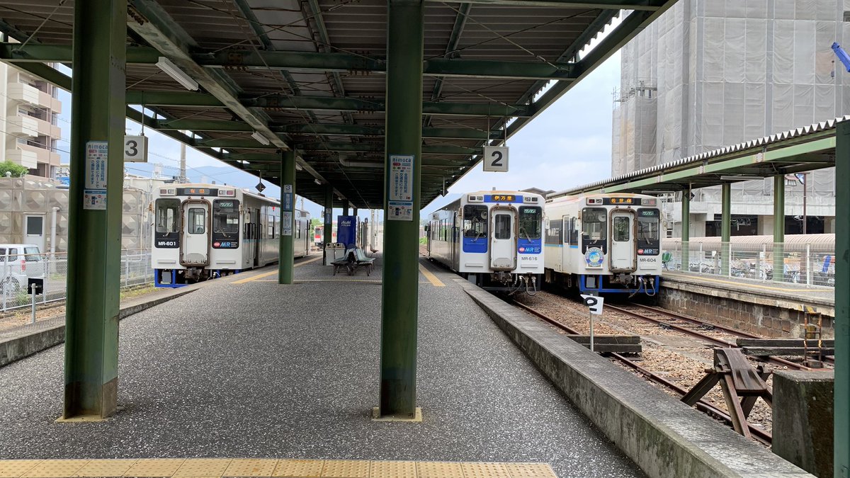 ポイ鉄 tweet media