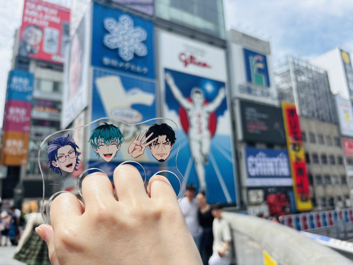 りさん tweet media