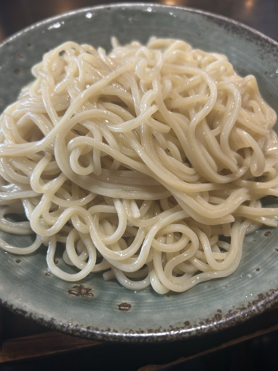 HIDE95774804's tweet photo. 宇都宮みかさ　鴨付け蕎麦　和風カレー
地産地消の
お店の人徳で近隣の生産者様より最高の食材の提供　
有難う御座います。鴨地鶏出汁最高に美味い　💯北寄りのブランド小麦の自家製麺　美味い　💯😋カレーも美味しかったです https://t.co/8aBpP53IF3