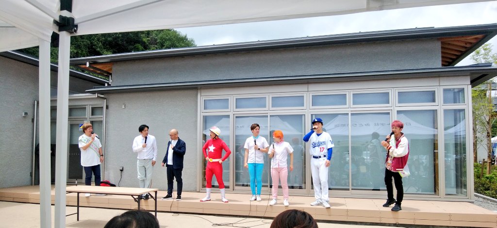 yumesubu414's tweet photo. みどモスパ♨️
オープンイベント
お笑いライブ
#アンカンミンカン
#Everybody
#ガリットチュウ
#5GAP https://t.co/5HvYCngfjQ