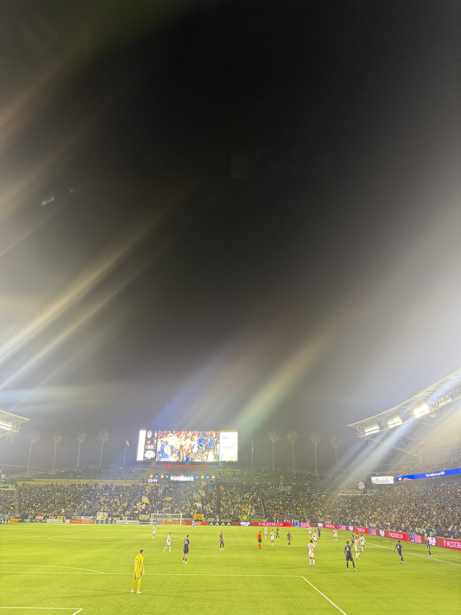 GERRARD98ER's tweet photo. Draw 1-1 L.A. Galaxy and Houston Dynamo ⚽️⚽️ https://t.co/baV2gfMond