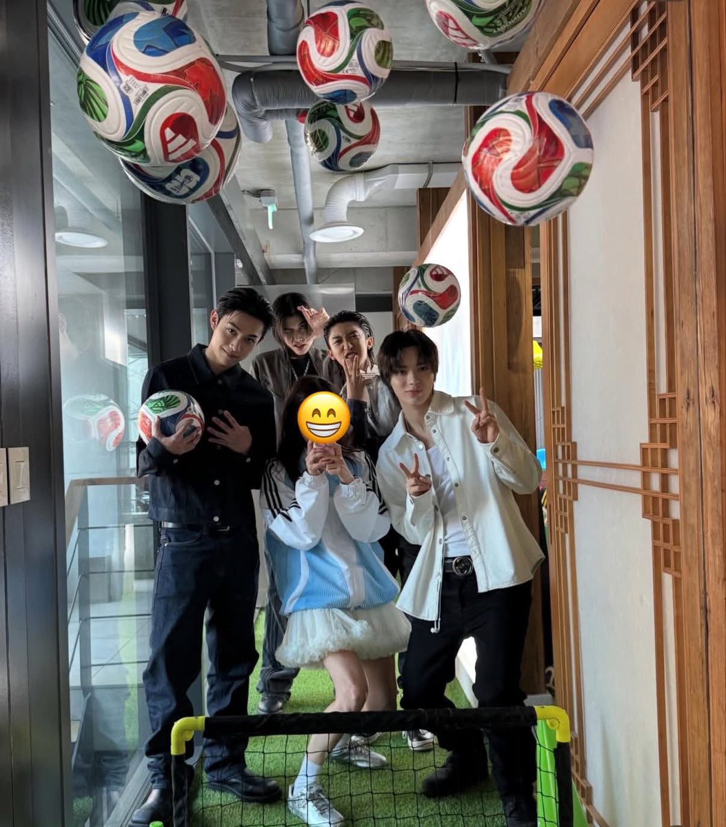 자스 ✮ tweet media
