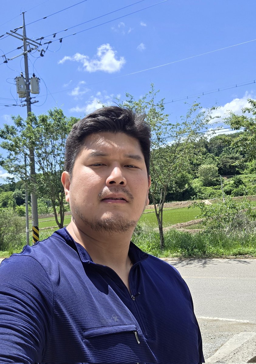 Russell(러셀) tweet media