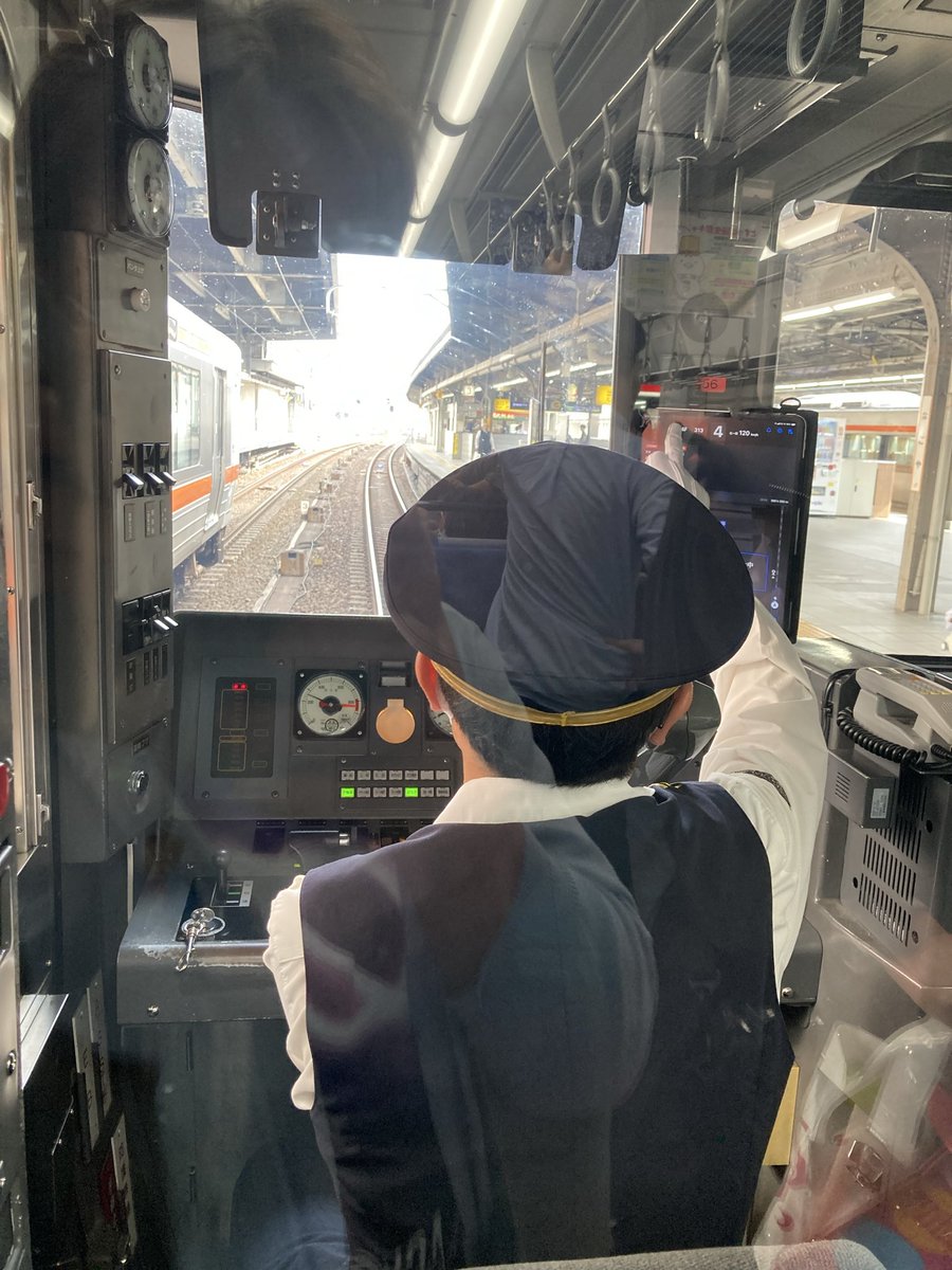 よっこ tweet media