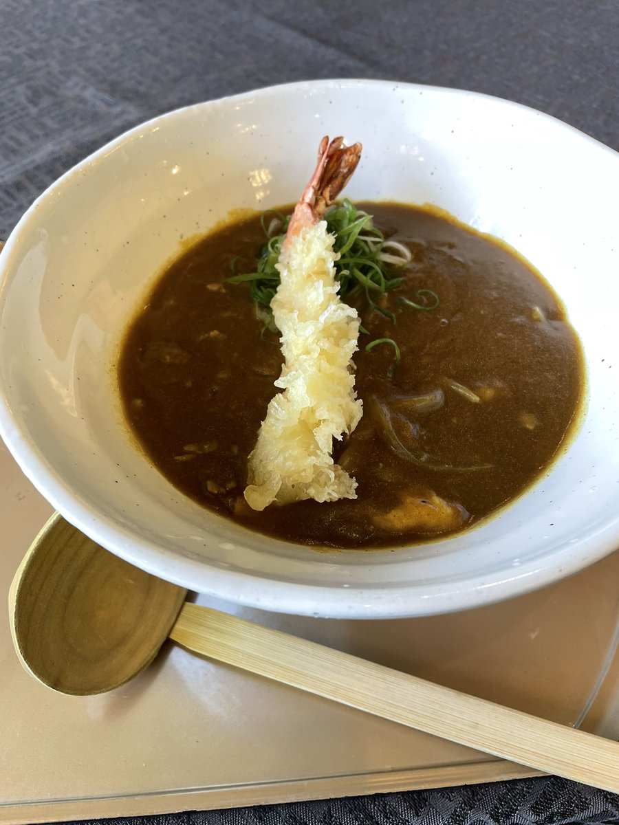 yamak3133's tweet photo. ゴルフ
イマイチな海老天カレーうどん
スコアもイマイチ。
次回に期待 https://t.co/grIHGoVwUM