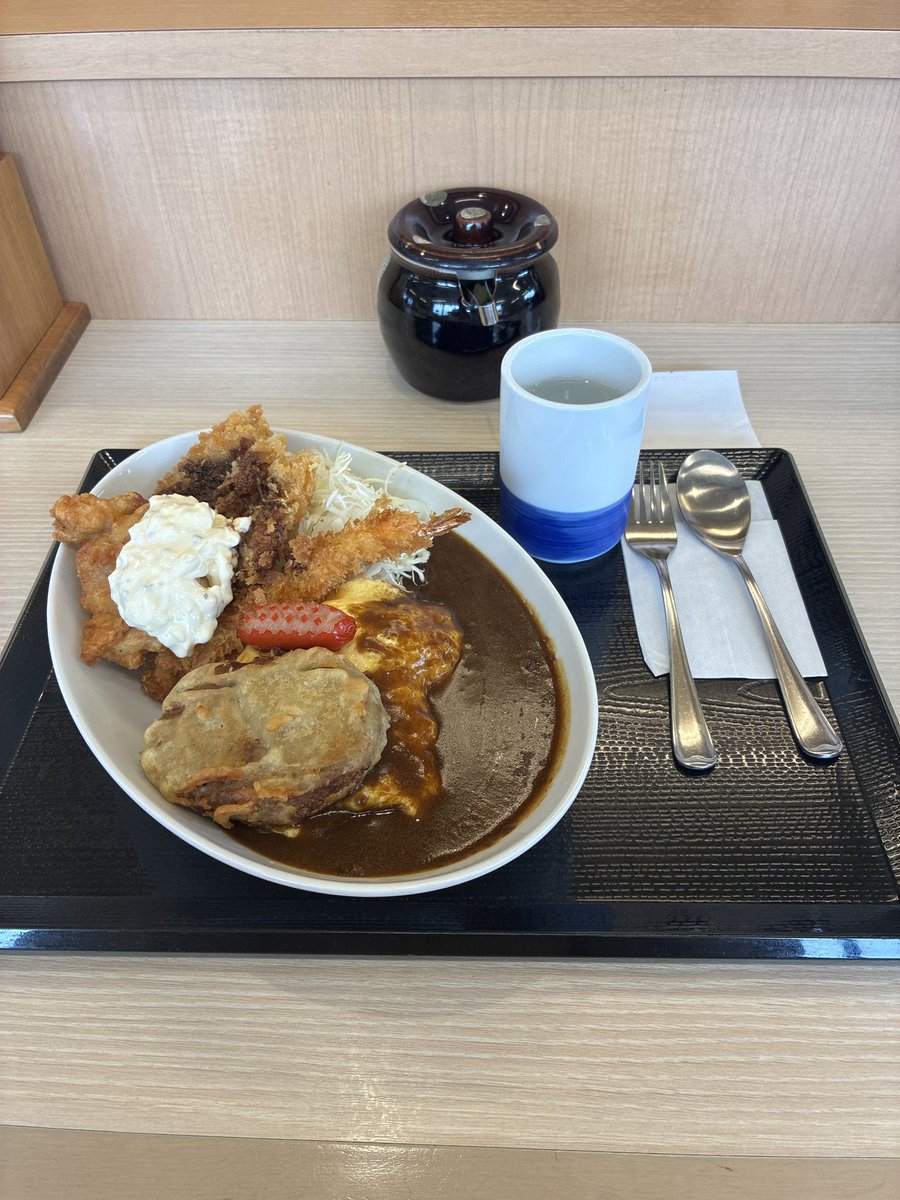 arukoru310's tweet photo. かつや
揚げオムカレー https://t.co/iJBIzrnzPJ