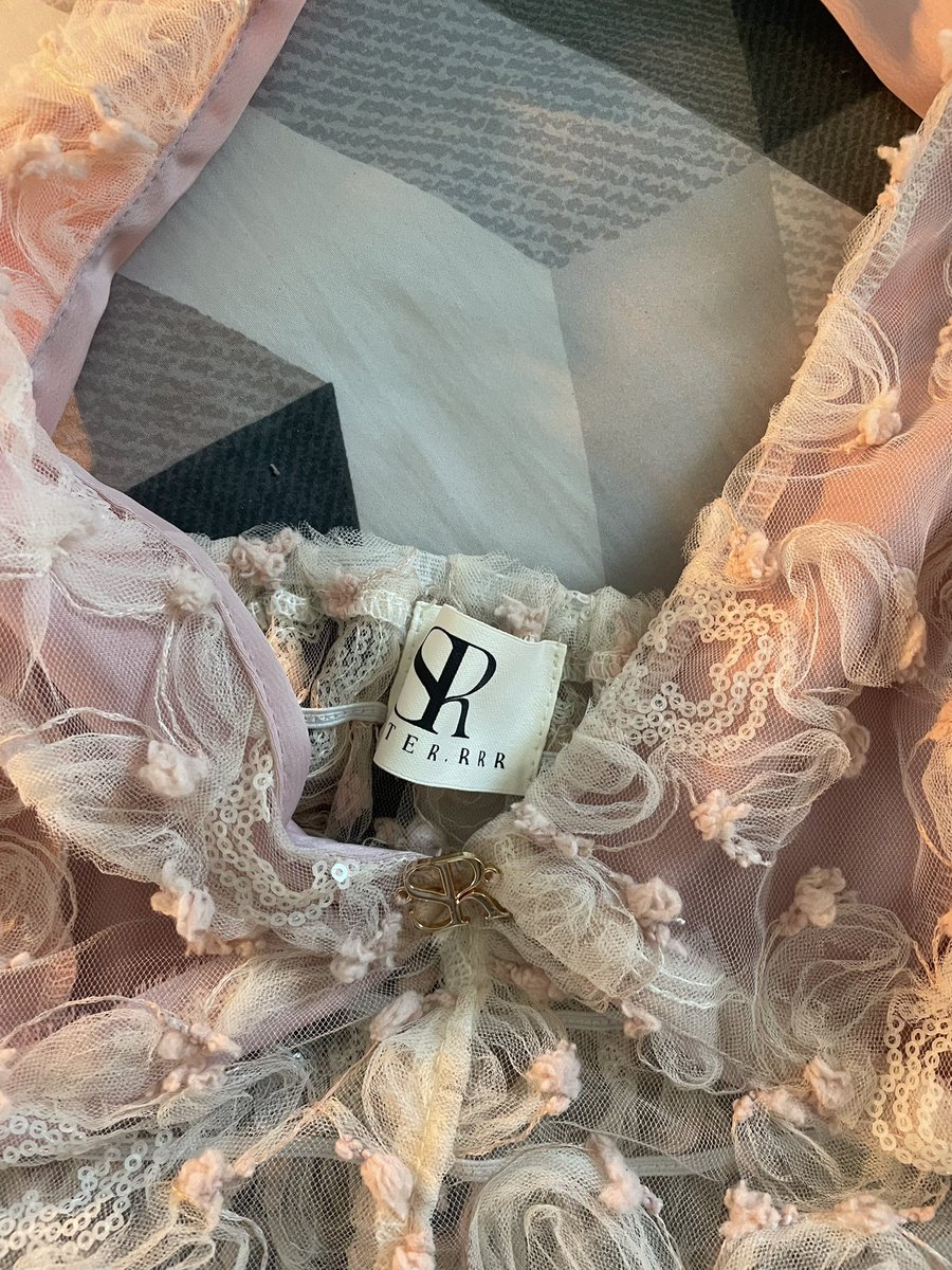 maple23323's tweet photo. 💐 ส่งต่อ SISTER.RRR | HOCK TOP เสื้อคล้องคอ ใส่ครั้งเดียว ✨

350.- ส่งฟรี (ซื้อมา 500+)

#ส่งต่อเสื้อผ้า #โล๊ะตู้ #เสื้อผ้ามือสอง 
#ส่งต่อstylist #ส่งต่อcintage #cintageshop #stylistshop #uxryclub #ส่งต่อfeelfree #duexstudio #ส่งต่อ23begins #vghbkk https://t.co/7s6wL1stJU