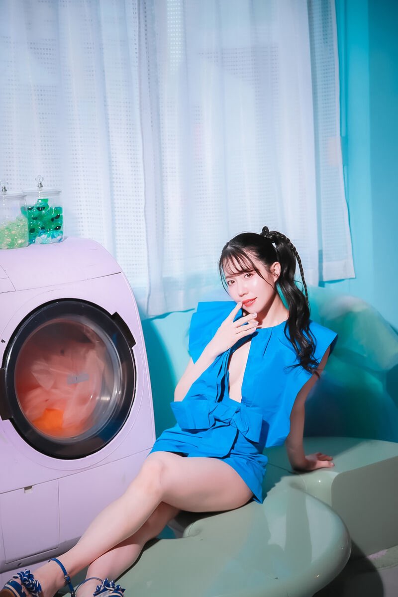 Mayu Minami