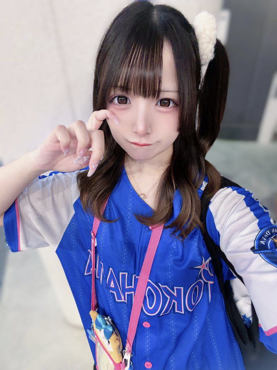あいす tweet media
