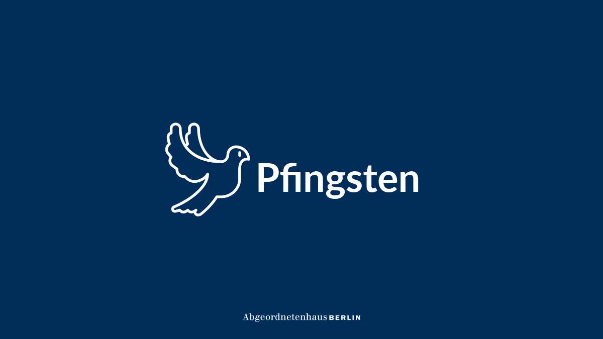 AGH_Berlin's tweet photo. Heute beginnt Pfingsten. Christinnen und Christen feiern an diesen Tagen die Sendung des Heiligen Geistes an die Jünger Jesu. Pfingsten gilt deshalb auch als Gründung der christlichen Kirche. Wir wünschen frohe Pfingsten! https://t.co/Y3HfewDEvN