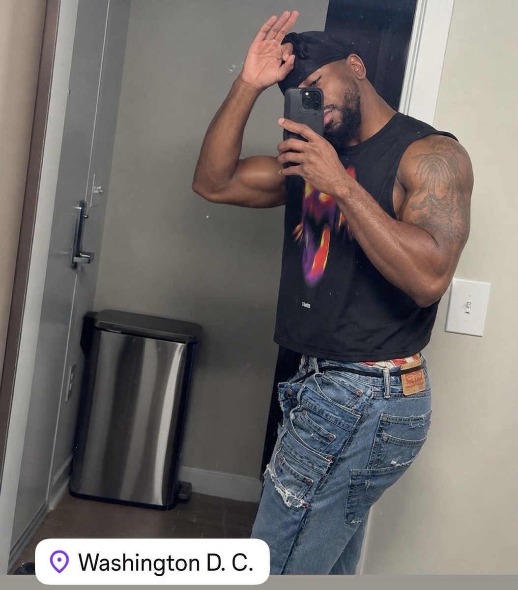 GRaDe A* Sh!T ➲ tweet media
