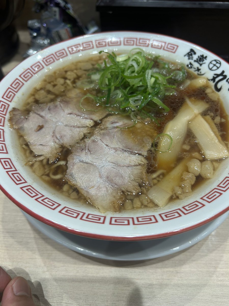 サンダーメン tweet media