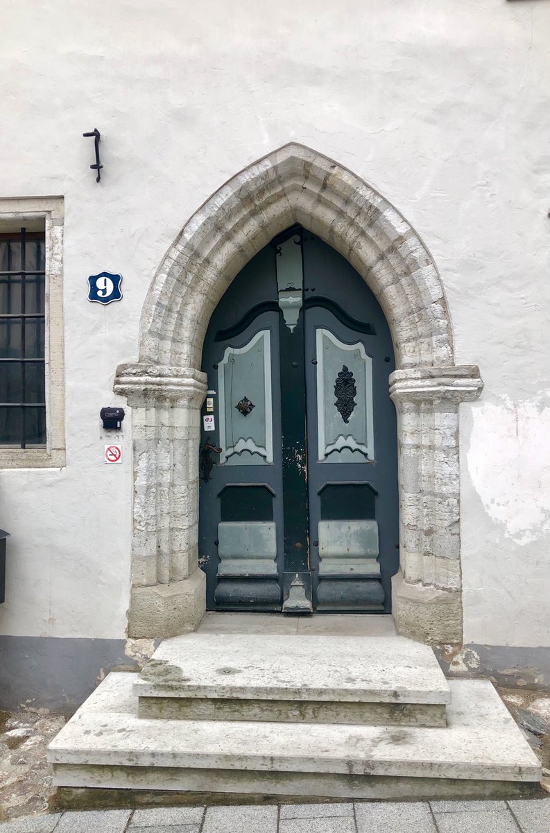 BettyBeaufor's tweet photo. #photography #mypics #NoContextDoors #dailydoors
Tallinn https://t.co/aJaDU51u1c