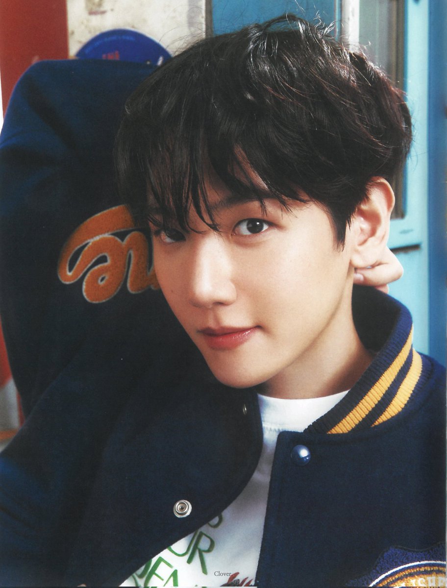 BOXIANx's tweet photo. CAN SOMEBODY MAKE A KDRAMA OUT OF THIS PLEASE? 😭

note: how to imagine baekhyun as highschool role in kdrama, the concept? this b's self story! https://t.co/9Q9pjR9NIX