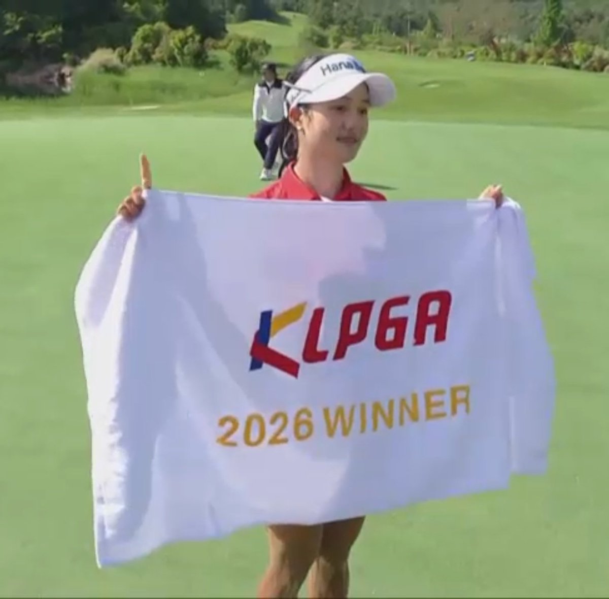 KlpgaEnglish's tweet photo. E1 Charity Open #KLPGA 
She did it!! @WannJRV won!!🏆

 Congratulations!! 🎉🎉

@GolfweekNichols @grantboone @TheGolfClub @theblondedragon https://t.co/kDPZ1uF32o