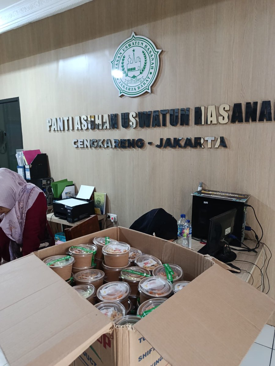 mut🐰open catering, jumat berkah & BTS fanmerch📌 tweet media