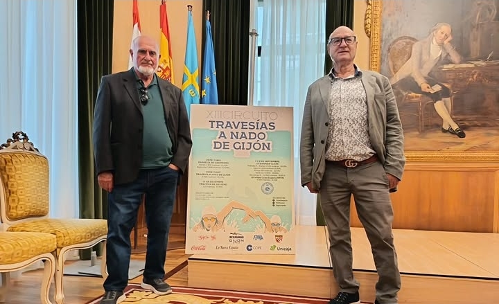 CNOvimaster's tweet photo. Ovimaster en la presentación del Circuito de Aguas Abiertas en Gijón, donde estuvieron nuestros nadadores 
Eladio y Agustín.
#OvimasterAguasAbiertas https://t.co/Ps2yJGrRP9