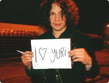 ray toro hourly tweet media