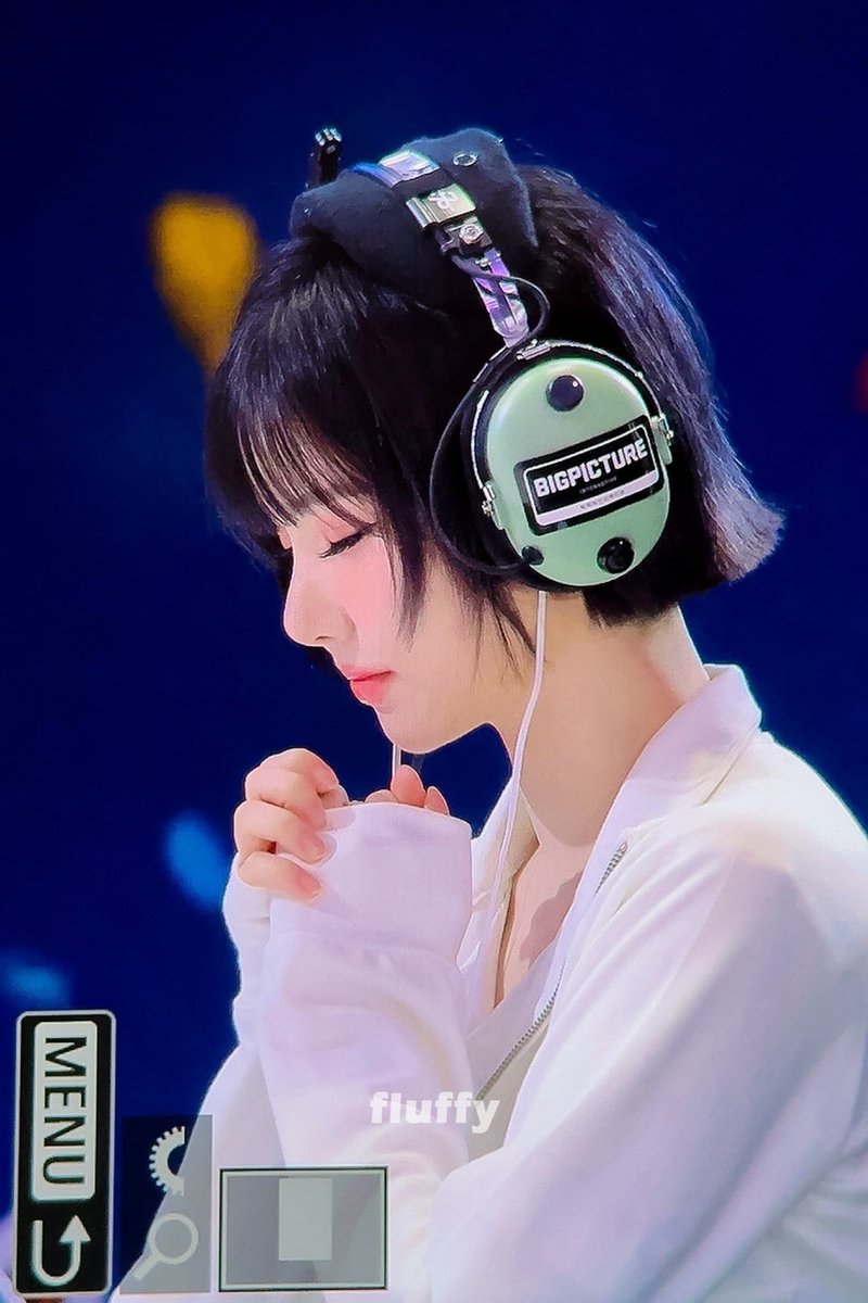 fluffy_eb's tweet photo. 260524 #비비지 #VIVIZ #은하 #EUNHA https://t.co/fTNIgWgX3Y