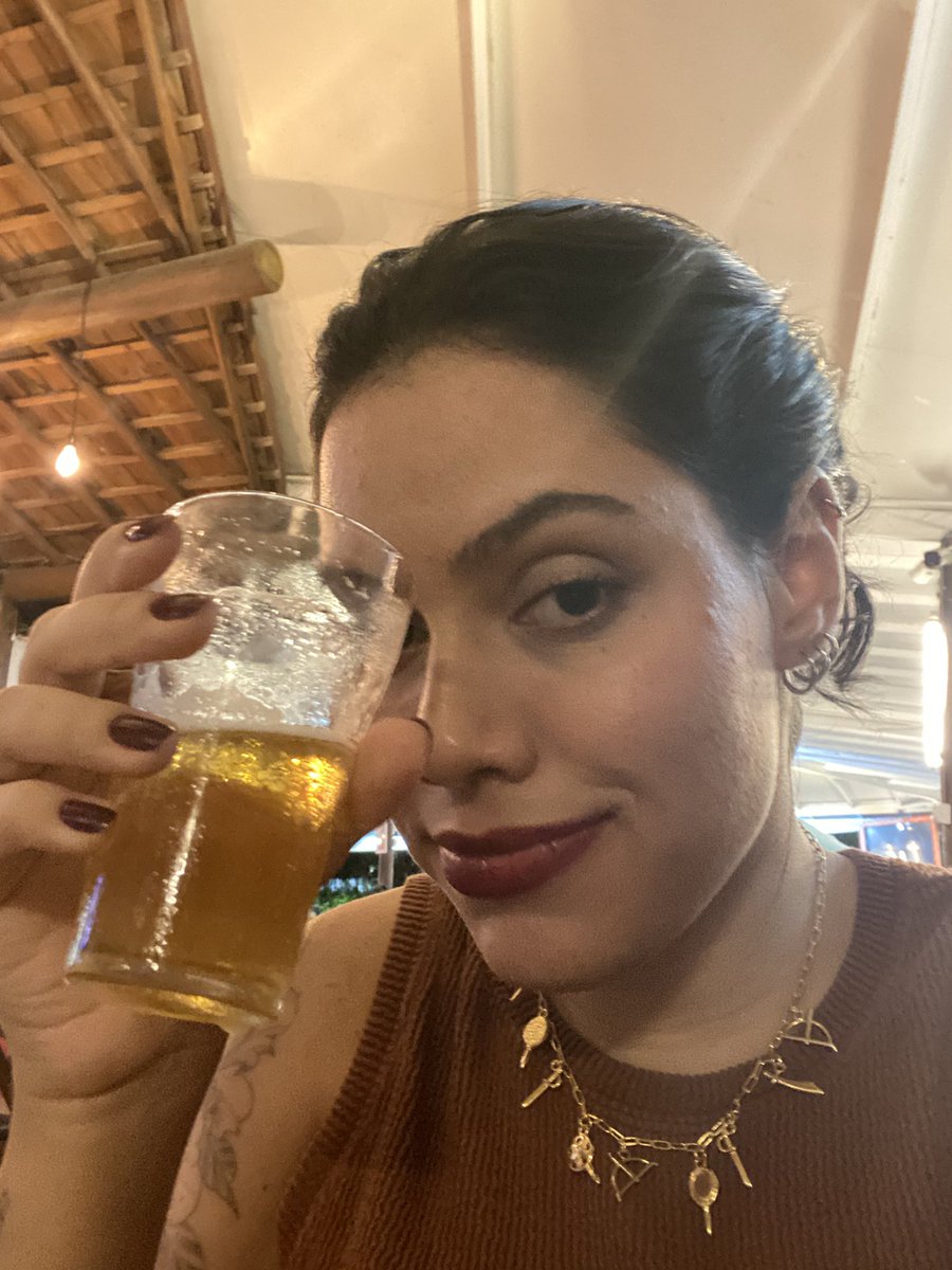 bruna soares 🧙🏼♀️ tweet media