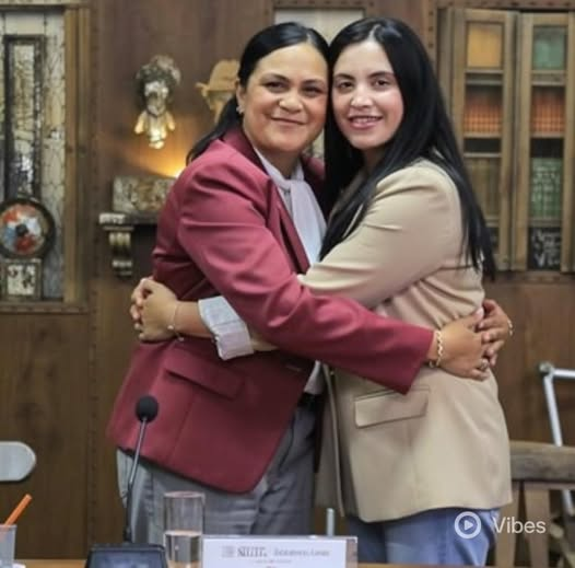 constanza luna tweet media
