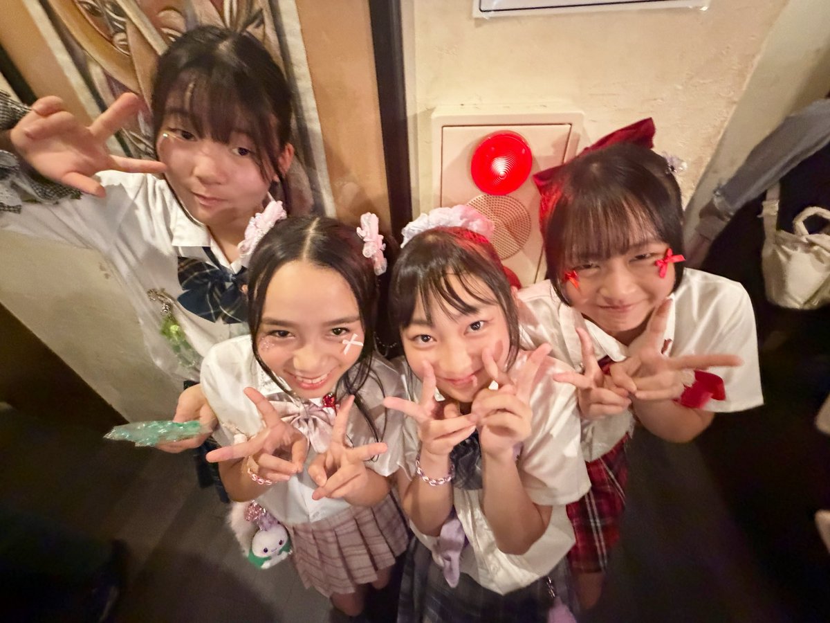 kashiwa_five's tweet photo. 柏ファイブのステージをご覧いただきありがとうございました💚💜❤️🩷

柏フェスat DOMe柏まだまだ続きます🎸

#VSR https://t.co/CkW1BXZRQz