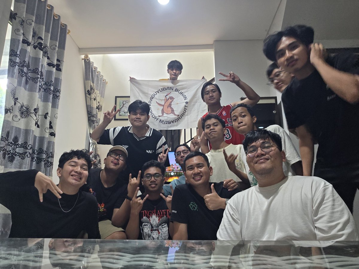 PBTM_staff's tweet photo. @AR_LanaJKT48 ITS A WRAP!!!

TERIMA KASIH UNTUK SEMUA YANG TERLIBAT, semoga dapat bertemu di lain kesempatan... 👋 https://t.co/FXLHT31dyP