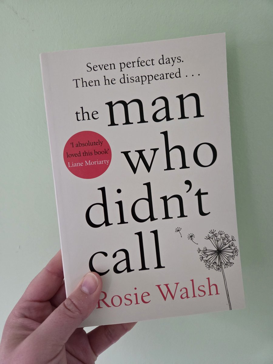 KatalinaReads's tweet photo. The man who didn't call was a twisty read about a hidden past. I really enjoyed it. 4⭐️ https://t.co/zSby2cAFx3