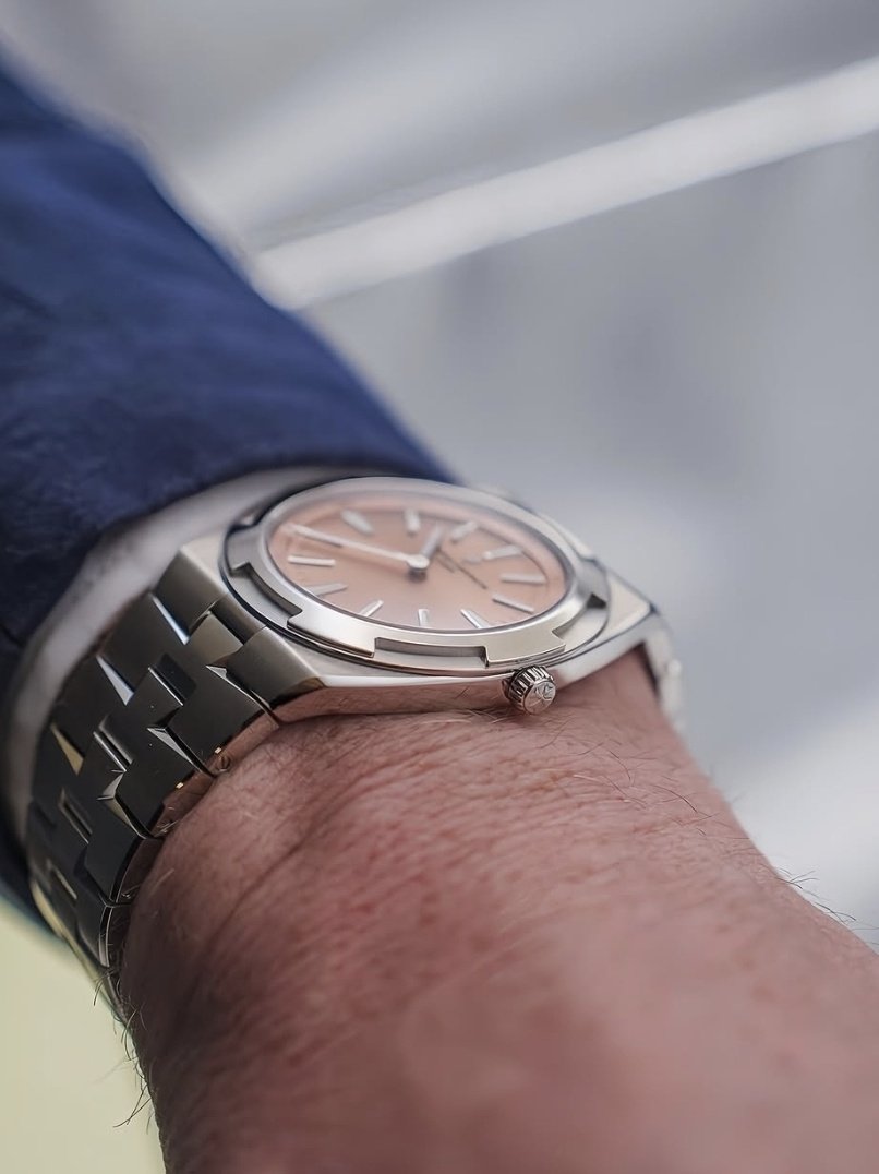 The Global Watch Club tweet media